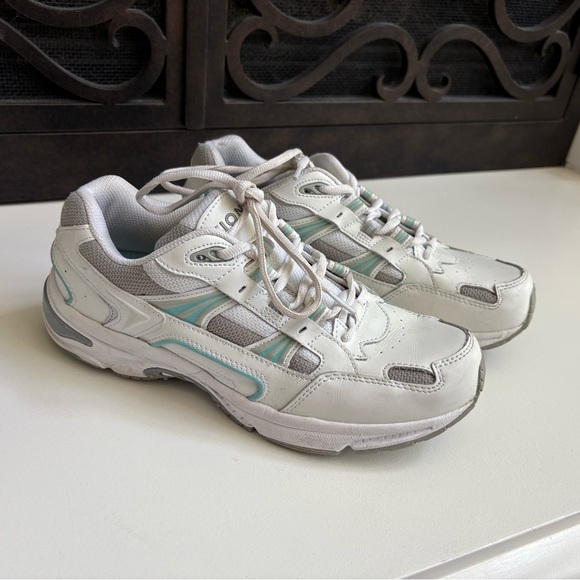 Vionic 23 Walker Tennis Shoes Size 9 - Picture 1 of 9